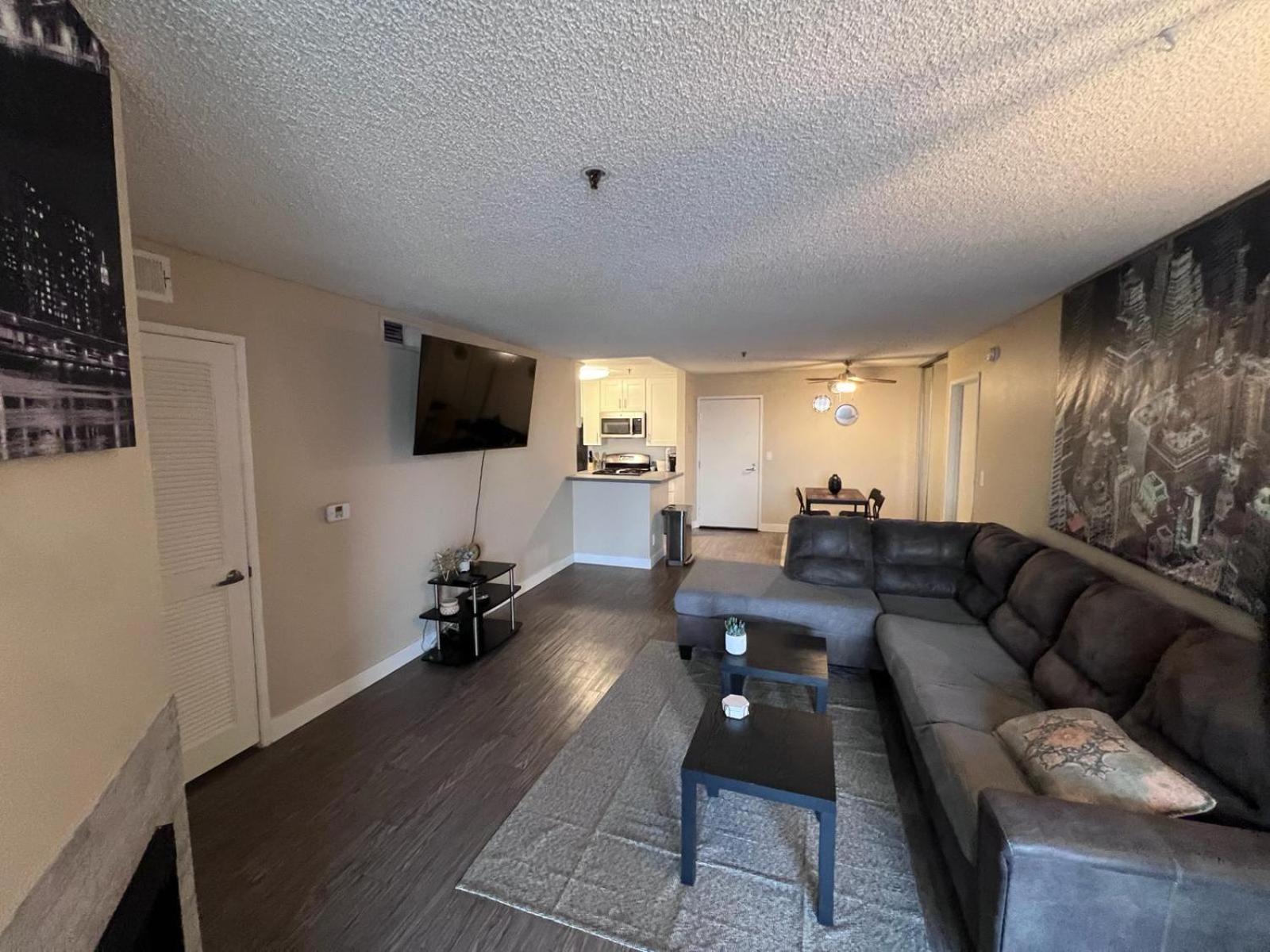 Hollywood Two Bedroom & Free Two Parking Spots Apartment Los Angeles Esterno foto